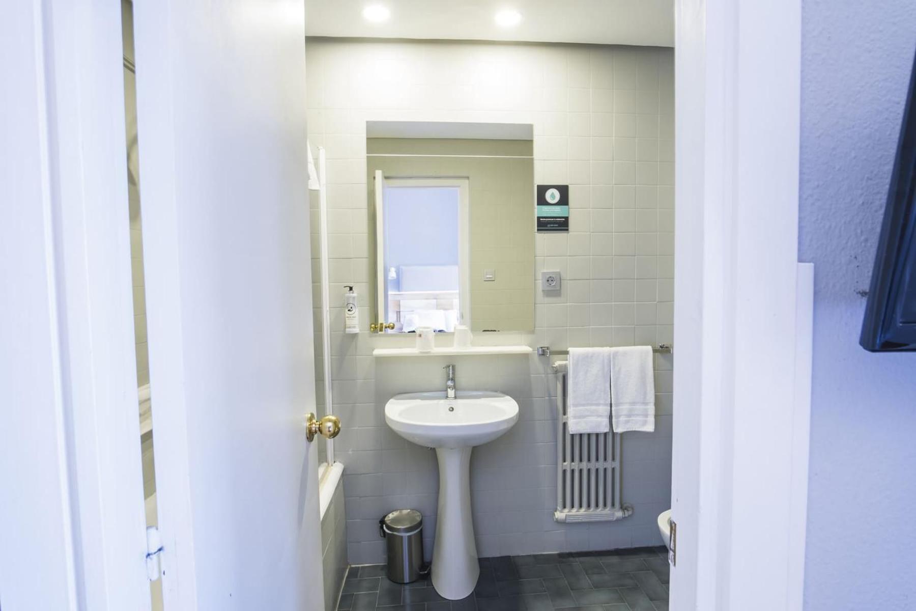 Hotel Alda Centro Ponferrada Ngoại thất bức ảnh