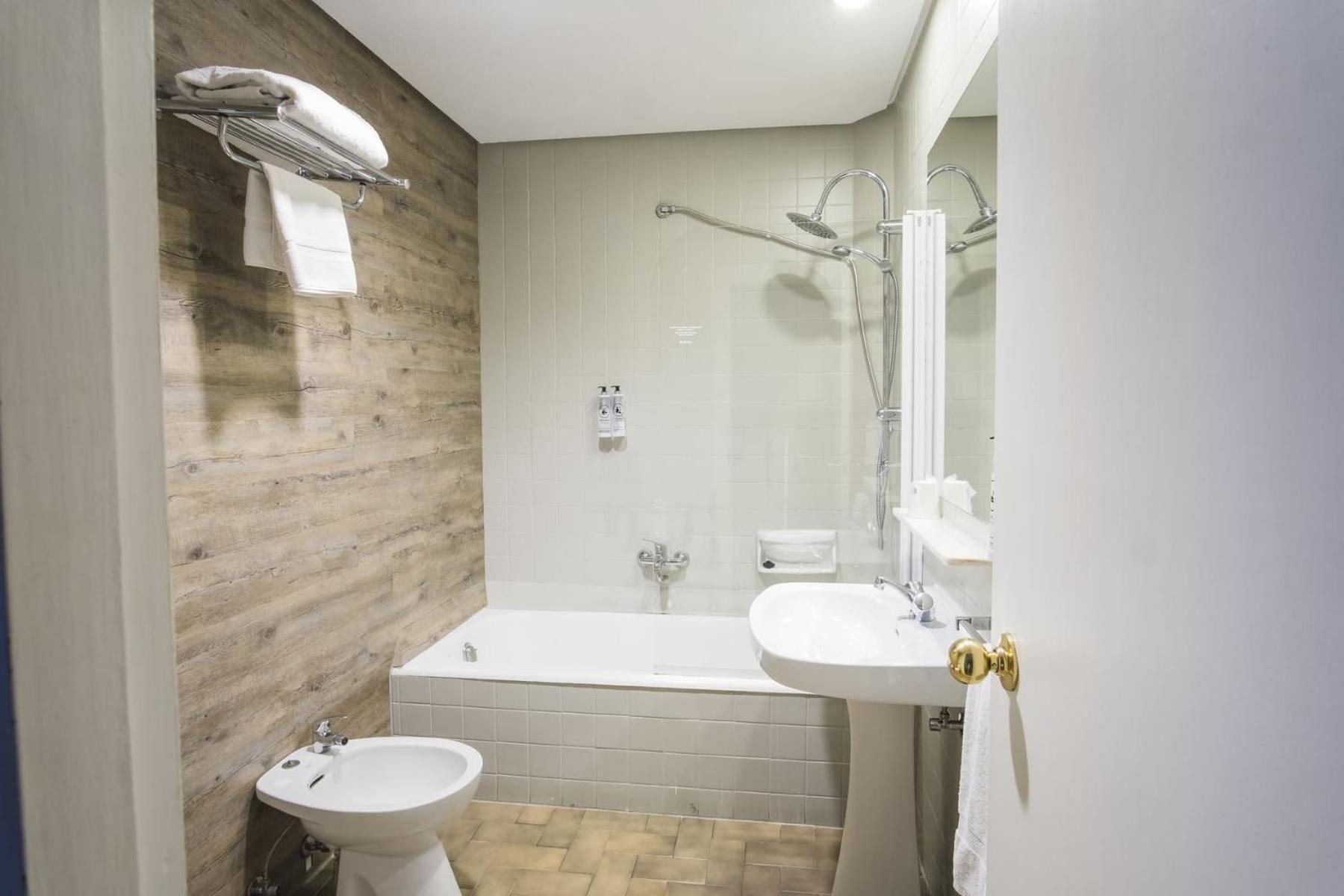 Hotel Alda Centro Ponferrada Ngoại thất bức ảnh